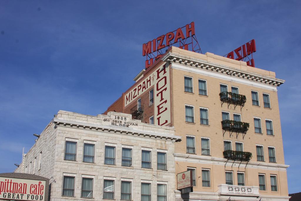 Mizpah Hotel Tonopah Exterior foto